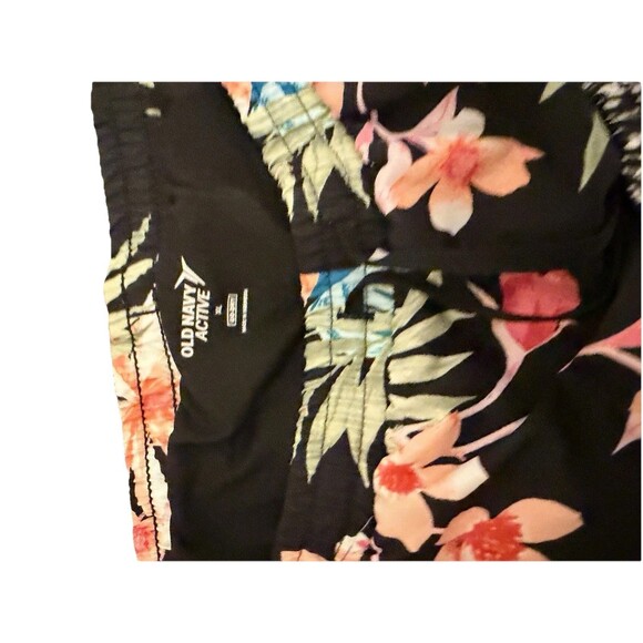 Old Navy Active Women’s Quick Dry Athletic Shorts Lined Size XL (Set Of 3) - Picture 6 of 6